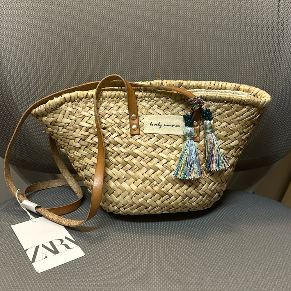 Tassels Basket Purse - Zara